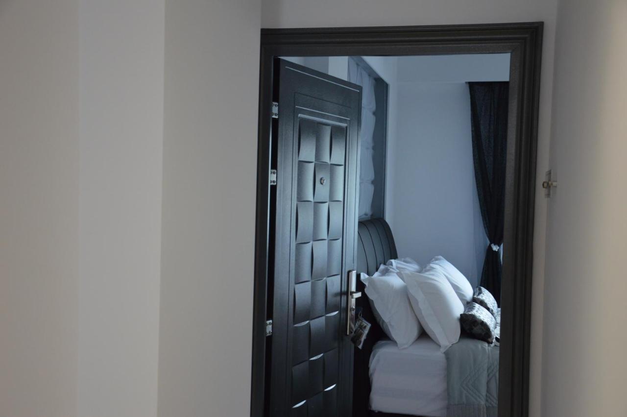 S. Luxury Princess Suite Nea Kallikrateia Екстериор снимка