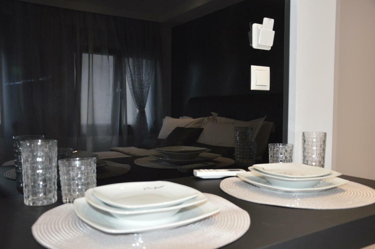 S. Luxury Princess Suite Nea Kallikrateia Екстериор снимка